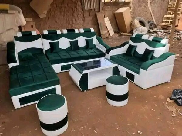 Canapé moderne en cuir