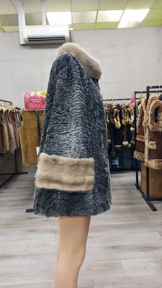 Шуба каракуль