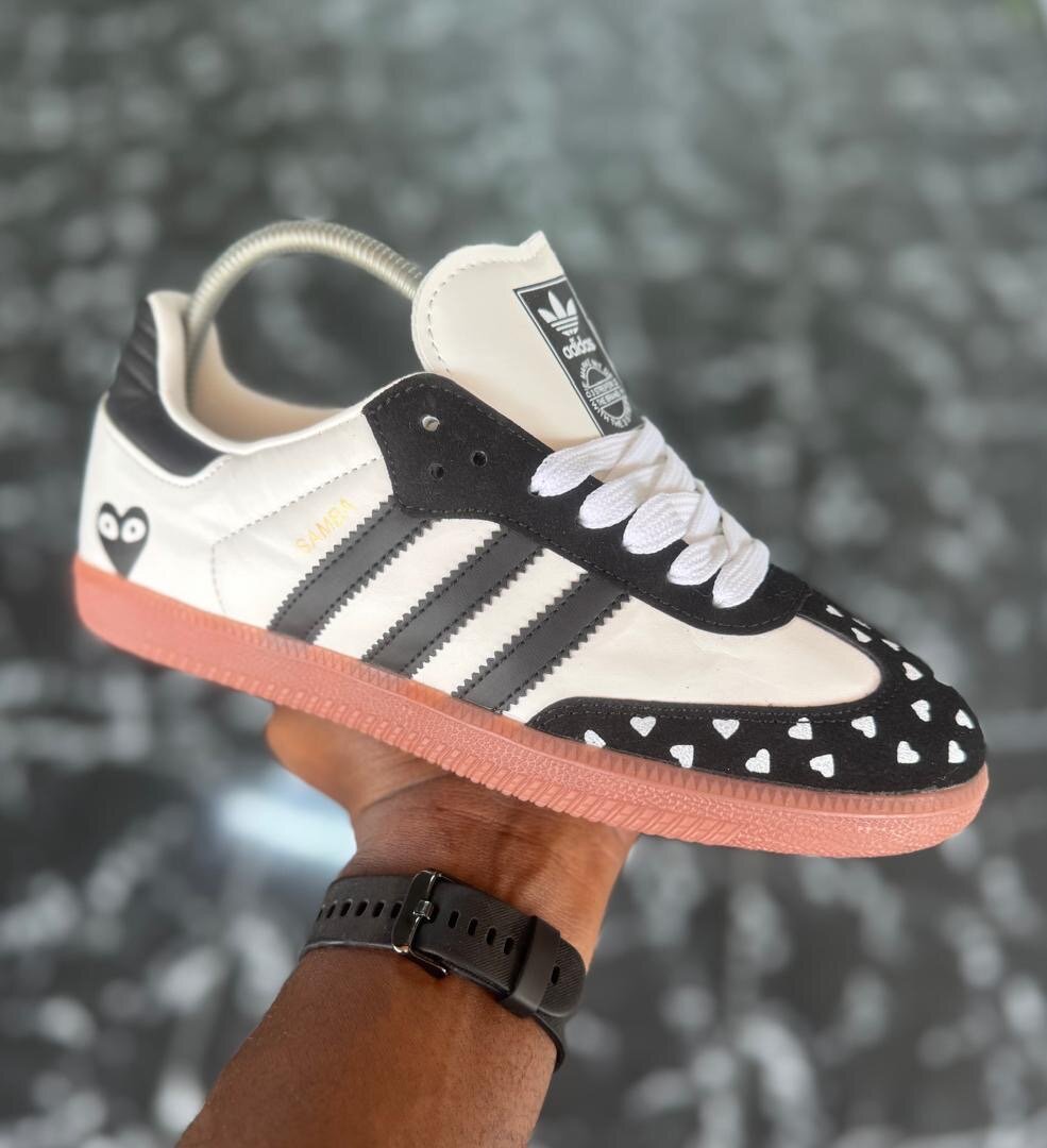 Adidas Samba Cœurs Noir et Blanc