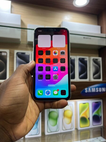 IPHONE 11 64GIGA SECONDE MAIN PROPRE