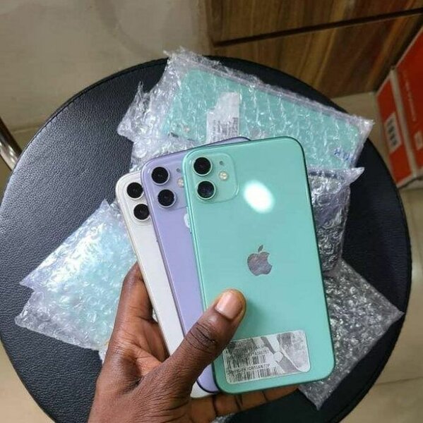 iPhone 11 Pro - Neuf, scellé