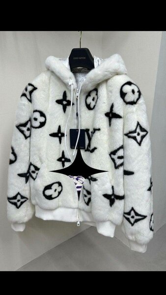 Veste en fausse fourrure