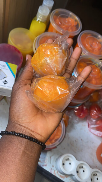 Savon de visage teint clair