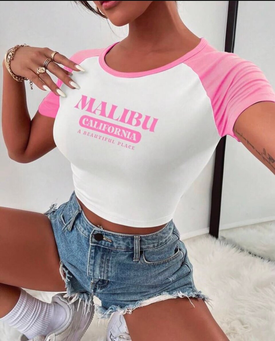 T-shirt courte tendance femme