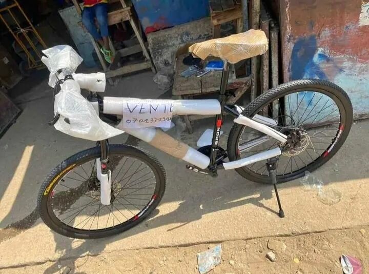 Vélo de montagne tout-terrain