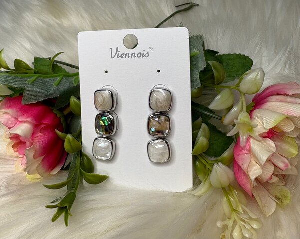 Boucles d'oreilles élégantes en nacre