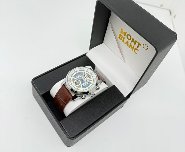 MontBlanc Montre Élégante