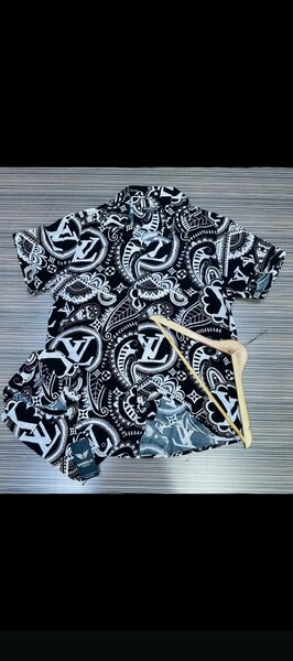 Ensemble chemise et short imprimé