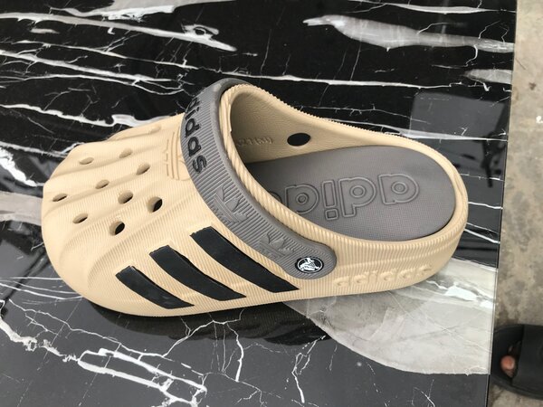 Sabots confortables unisexes