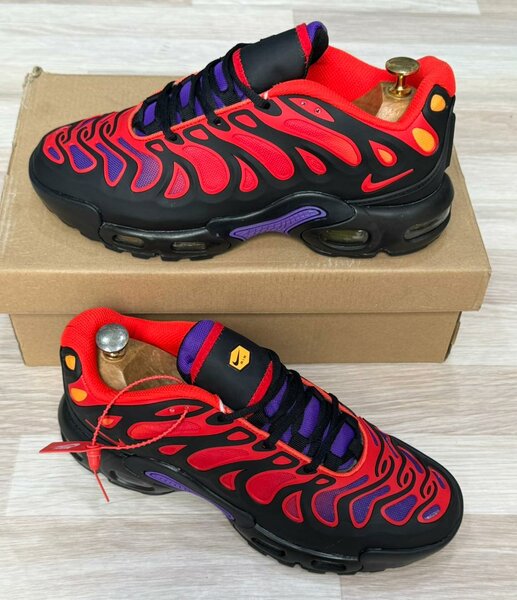 Basket Nike Air Max rouges