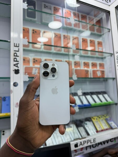 14 pro 128 Go message écran