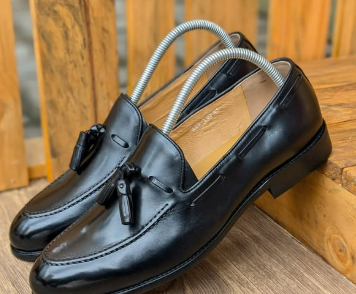  JOHN FOSTER Tassel loafers 