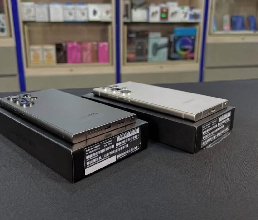 Samsung Galaxy 24Smartphone