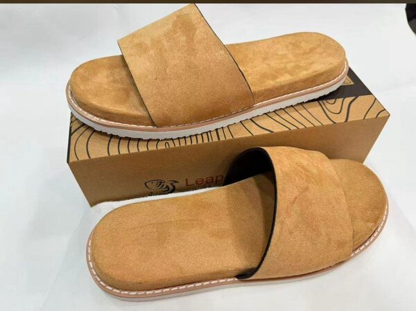 Sandales confortables en daim