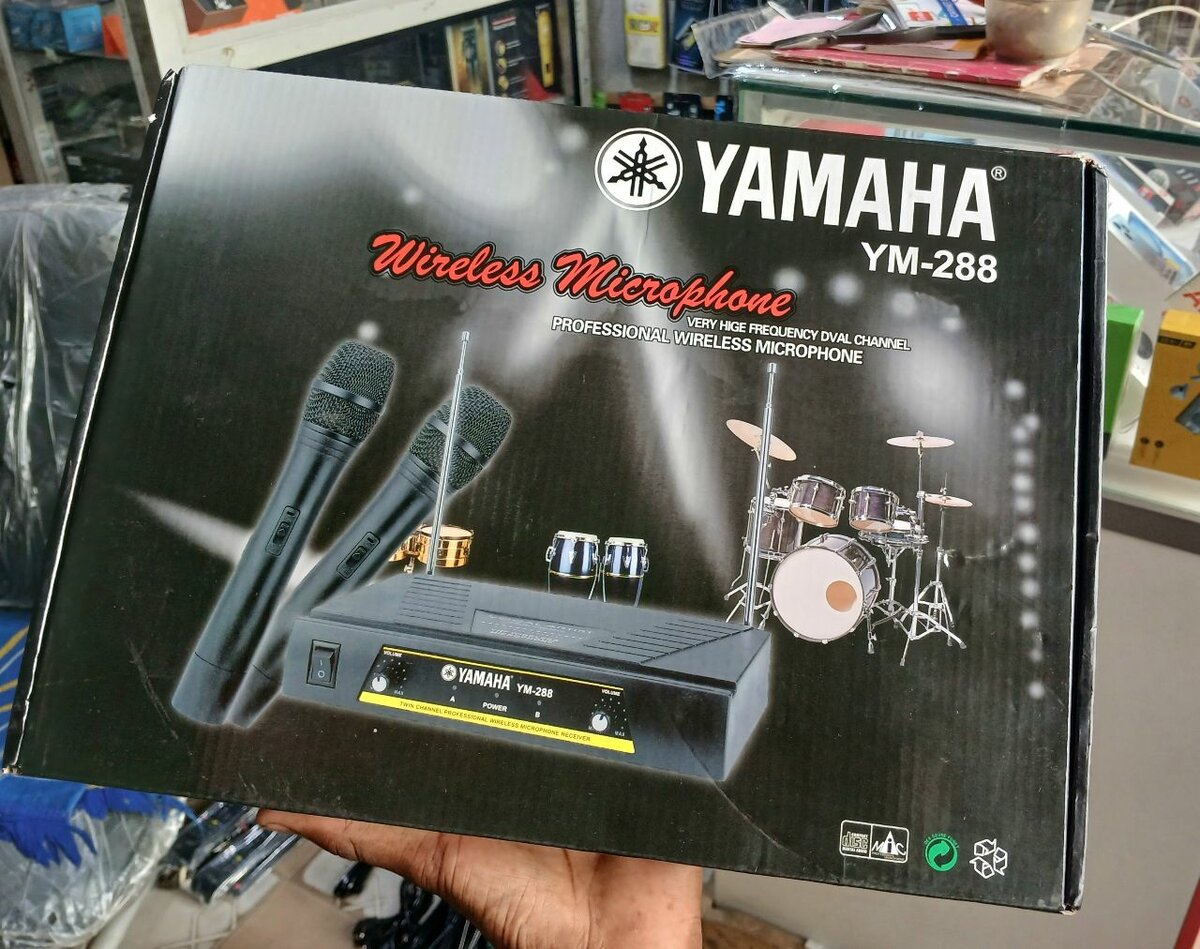 Microphone sans fil Yamaha YM-288