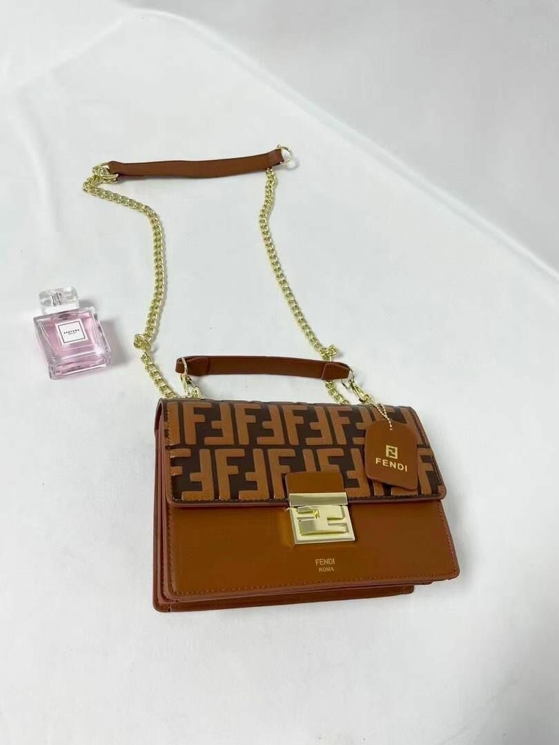 Stylish bag for ladies
