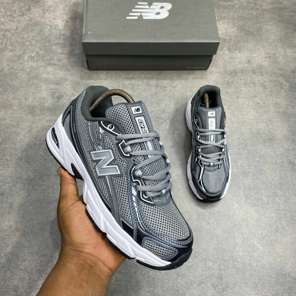 New Balance 540 - Gris