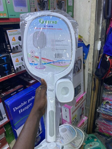 Raquette Anti-Moustiques Rechargeable