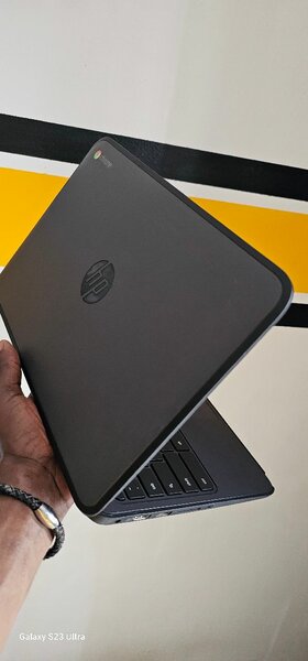 HP chromebook os