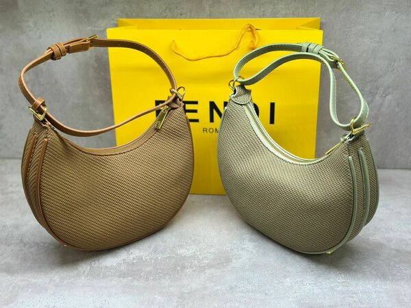 FENDI/ идеальный подарок для неё.