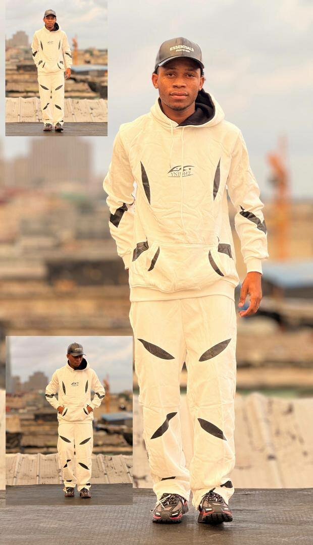 Ensemble de survêtement moderne