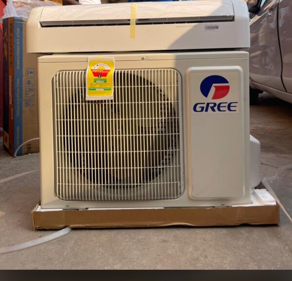 GREE 1.5HP AIR CONDITIONER