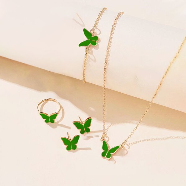 5 in  1 jewelry set.