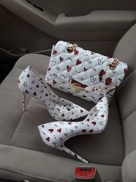 Ensemble Sac et Escarpins Coeurs