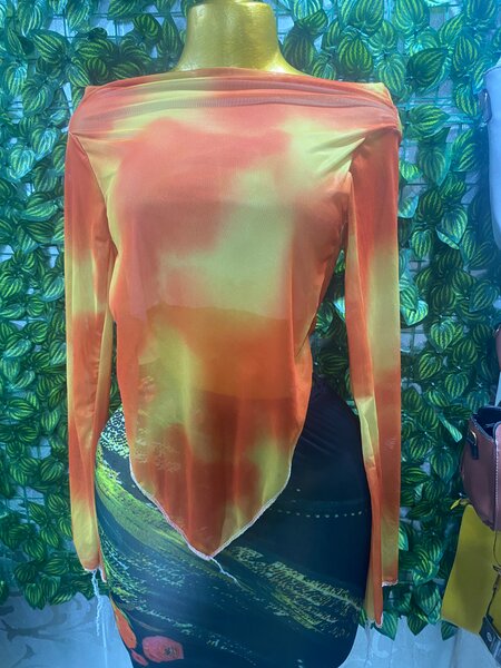 Haut asymétrique chic