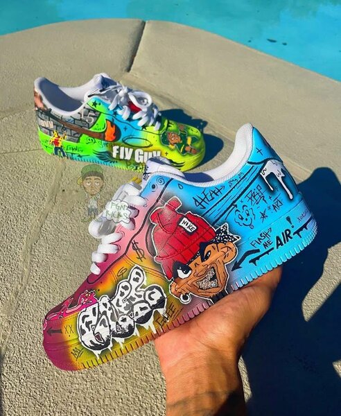 Sneakers Graffiti Art