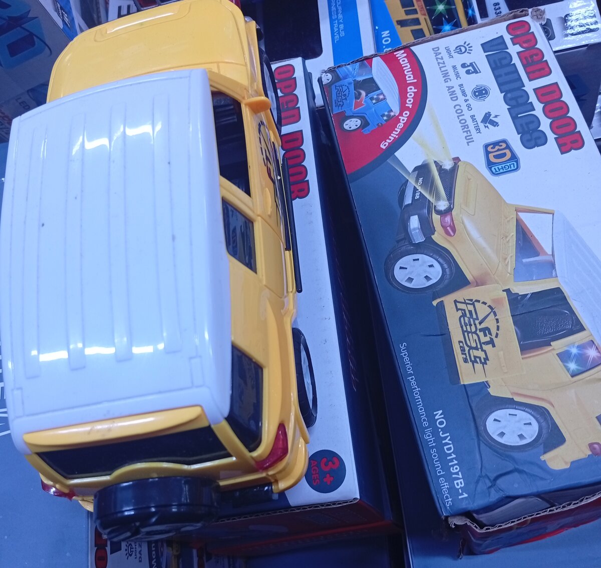 Voiture Jouet SUV Ouverture