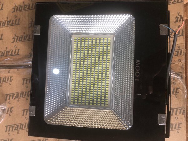 lumières du projecteur