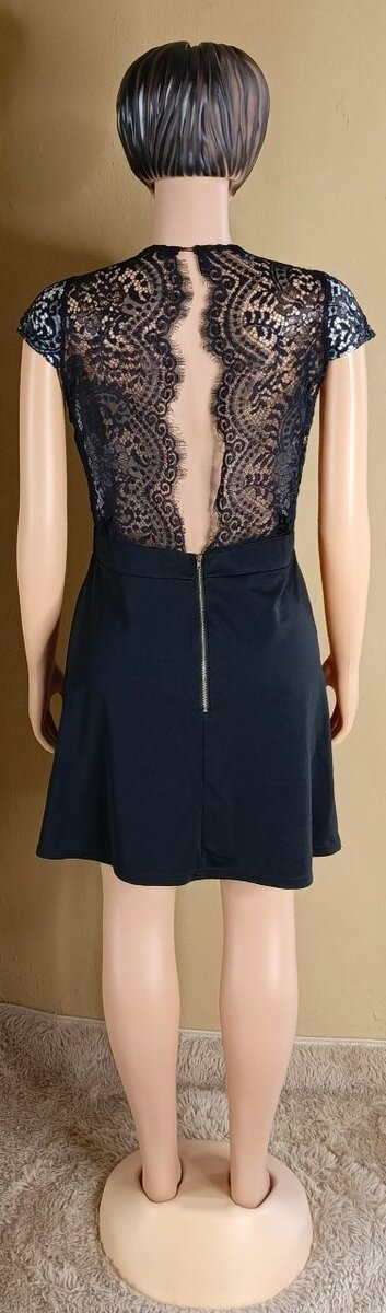 Robe Élegante en Dentelle