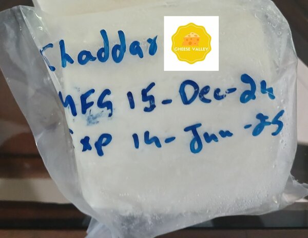 Pure cow milk pizza cheese Chaddar Block or Burger Slices