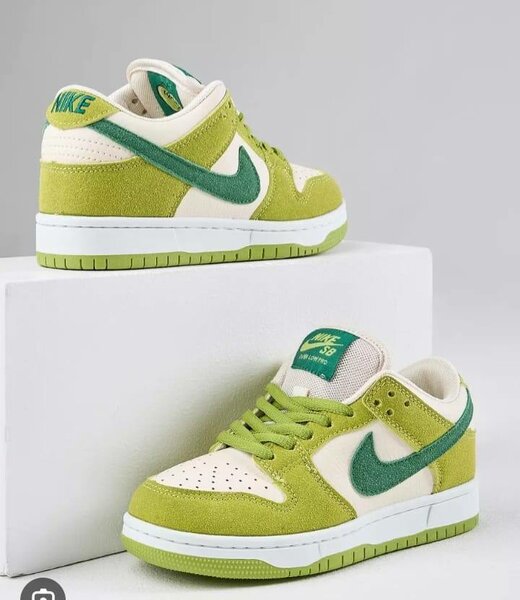 Baskets Nike Vert Élégantes