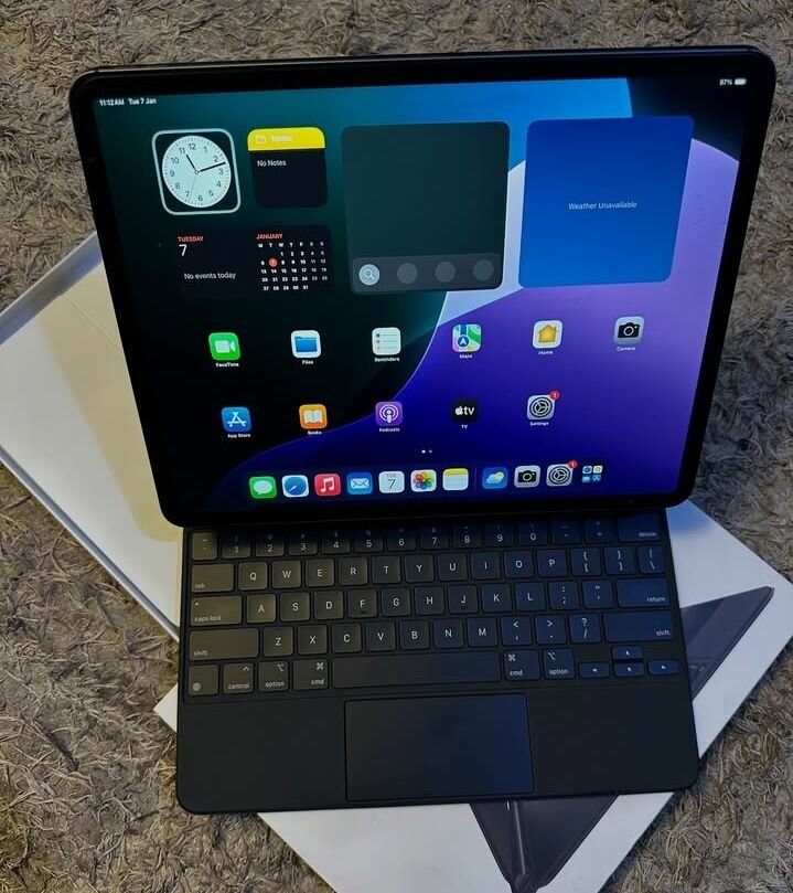 PRE-OWNED IPAD PRO 2020