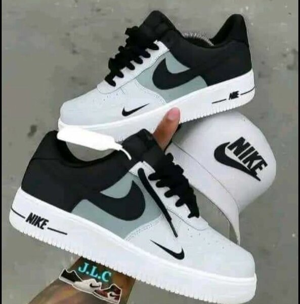 Chaussures Nike pour homme et femme