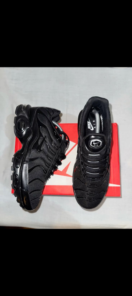 Baskets sport noires élégantes