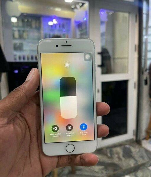 iPhone 7 blanc reconditionné