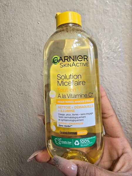 EAU MICELLAIRE de chez GARNIER