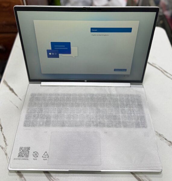 HP Laptop Ultrabook 15" Sleek
