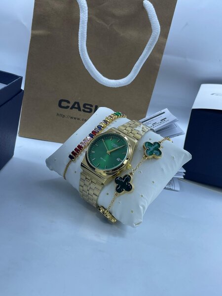 Montre casio plus bracelet