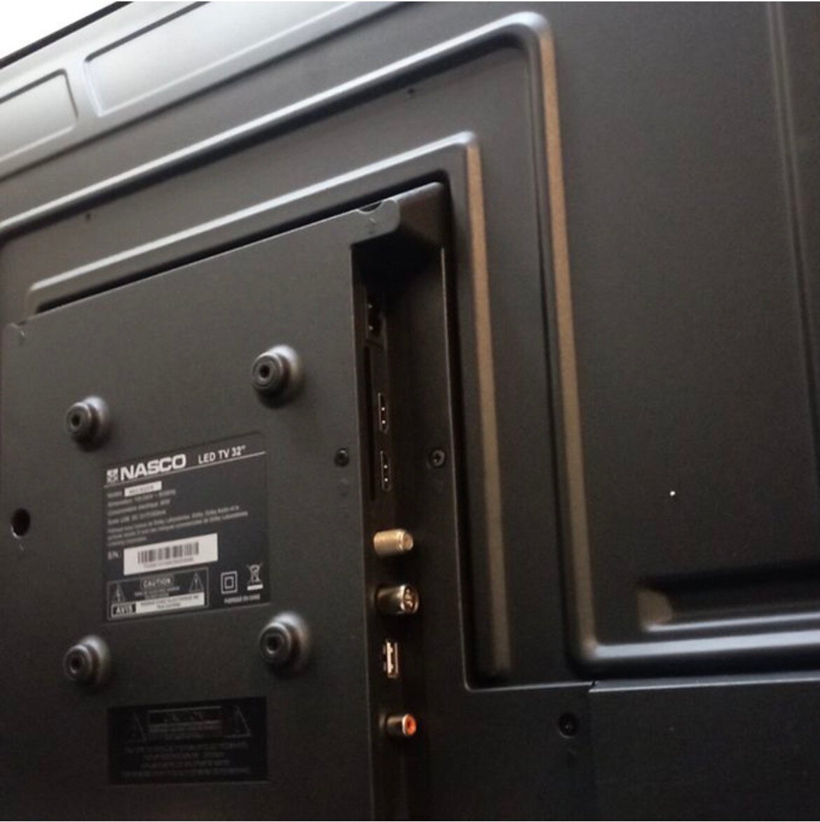 Téléviseur LED NASCO 32 pouces