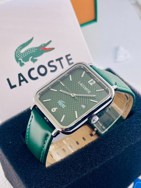 Montre Lacoste élégante