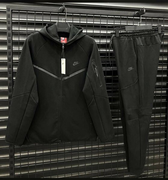 Ensemble Nike
