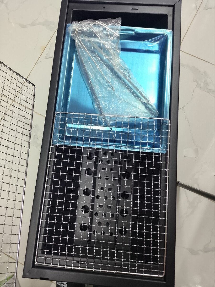 Barbecue à charbon portable