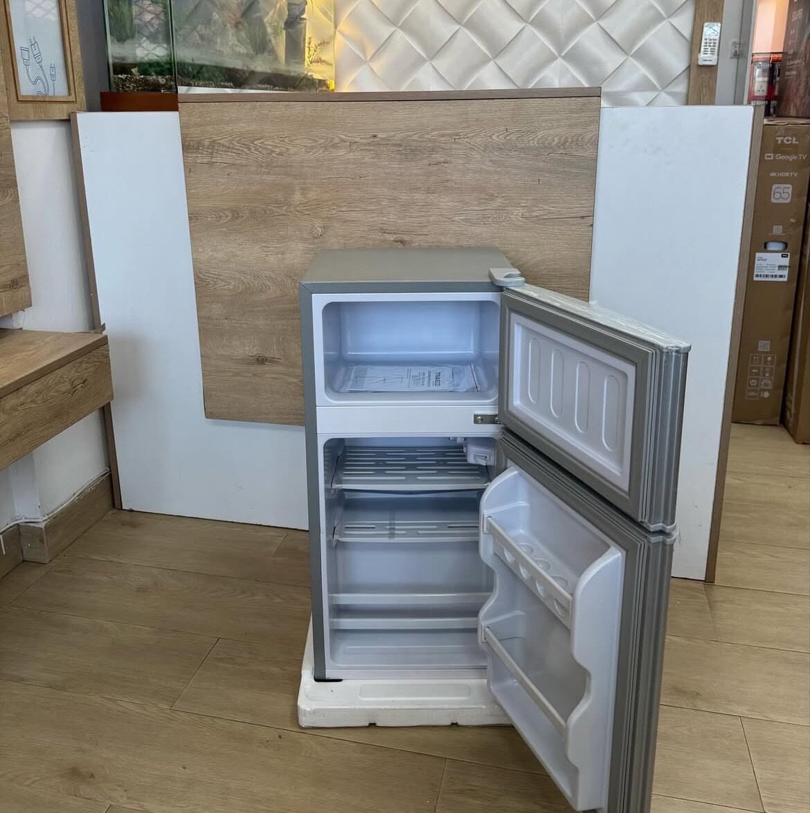 Nasco table top refrigerator
