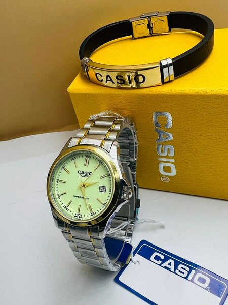 MONTRE CASIO AVEC BRACELET ORIGINALE