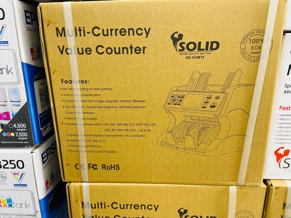 Multi  currency value counter machine