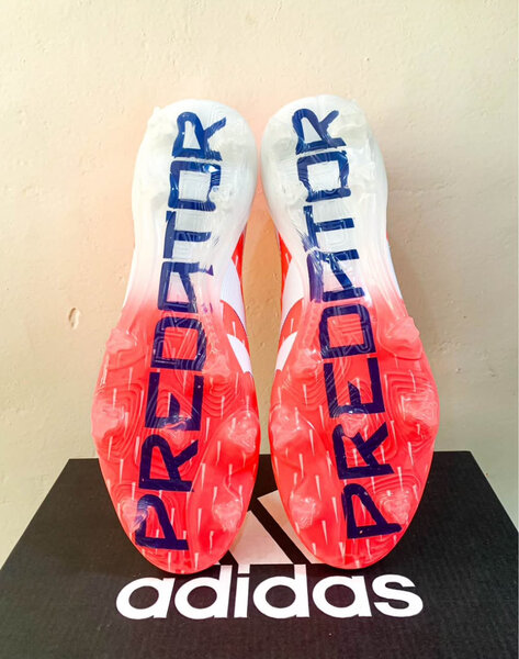 Chaussures de foot Adidas Predator